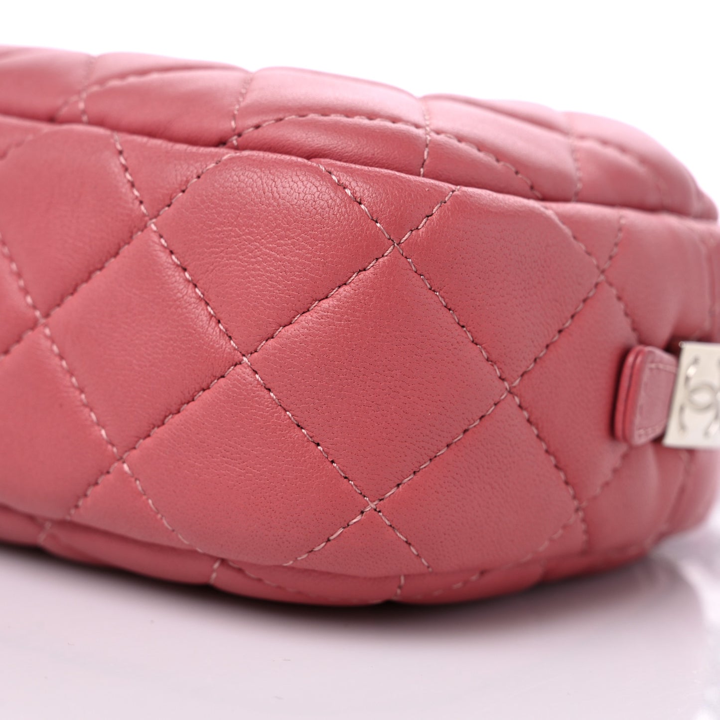 Lambskin Quilted Small Timeless Camera Case Pink