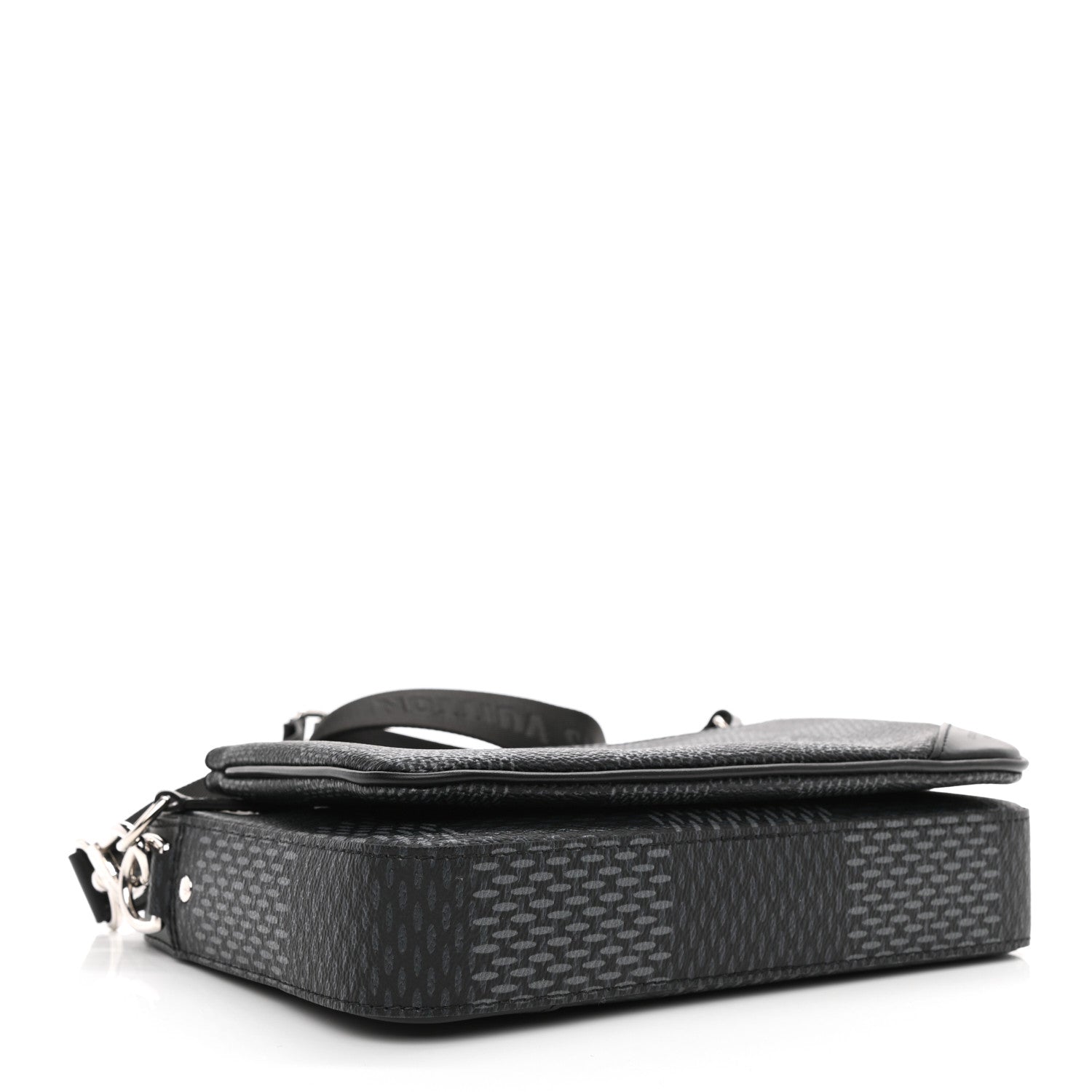 Louis Vuitton Damier Graphite 3D Trio Messenger 7 of 17