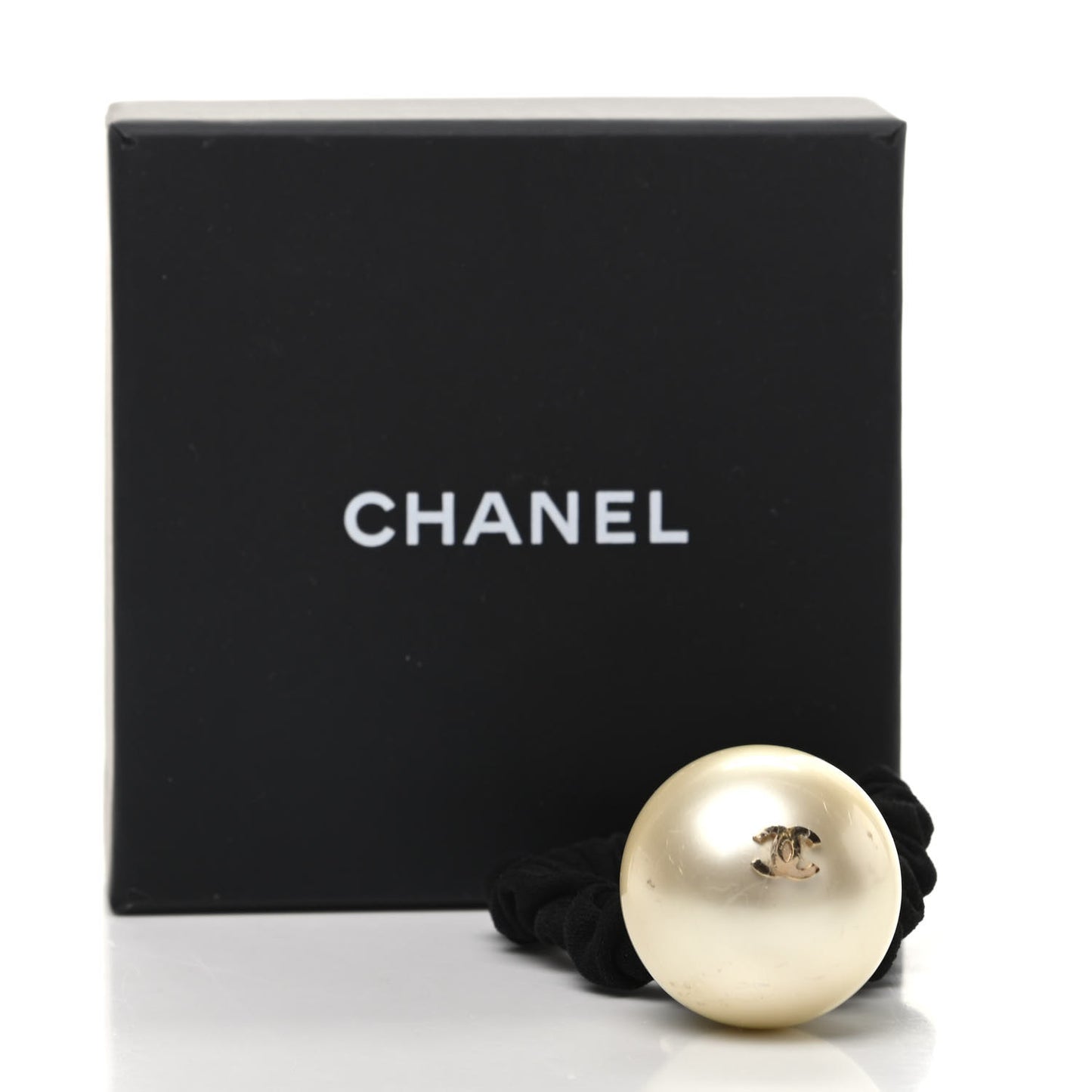 Pearl CC Hair Tie Black Gold Pearly White