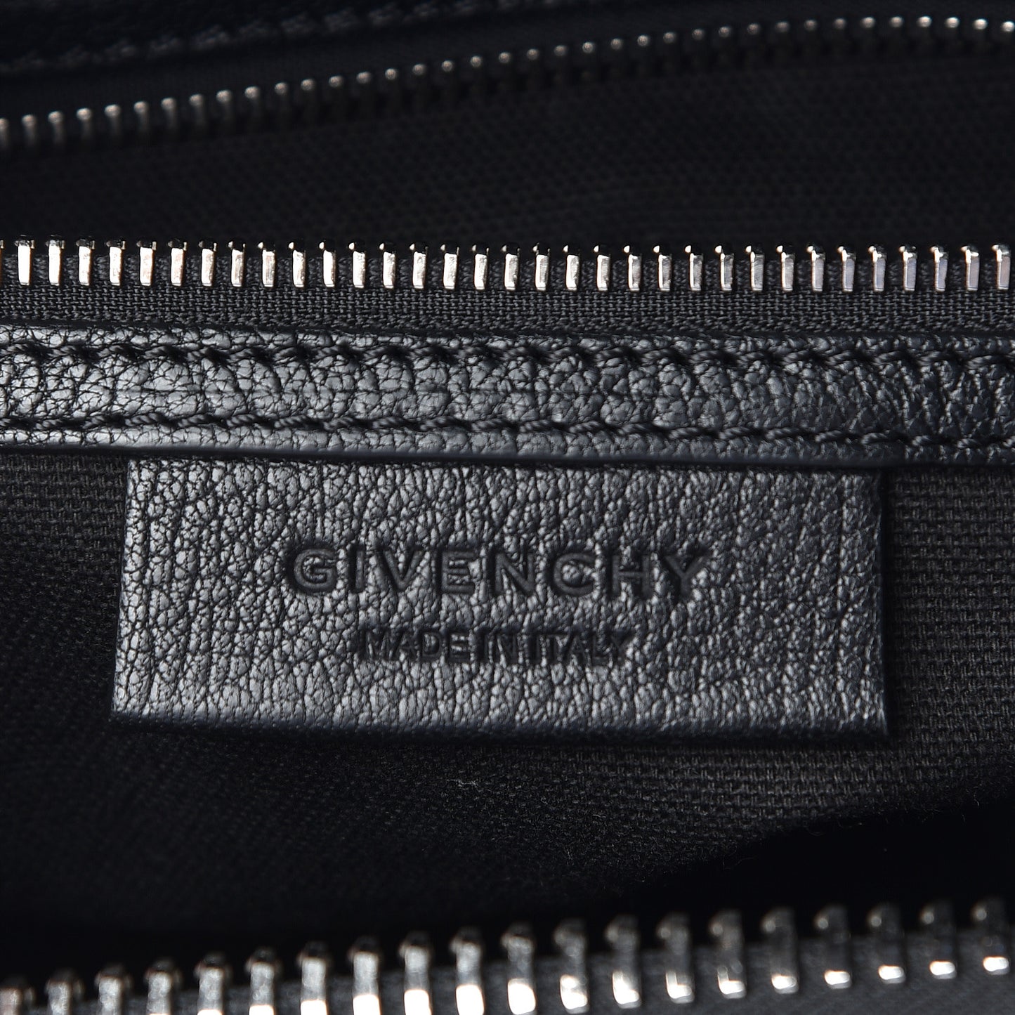 Sugar Goatskin Small Antigona Black