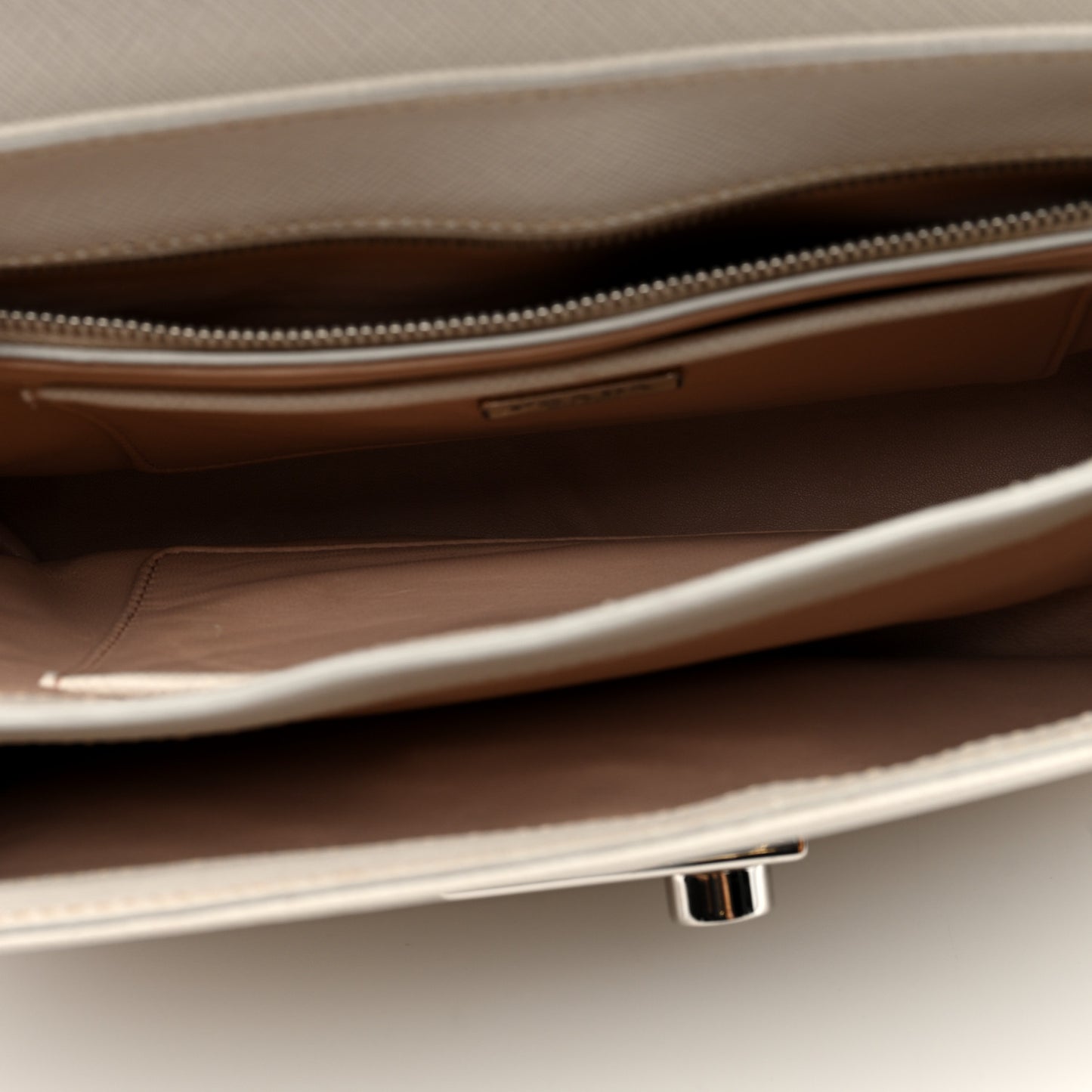 Saffiano Lux Sound Top Handle Pomice