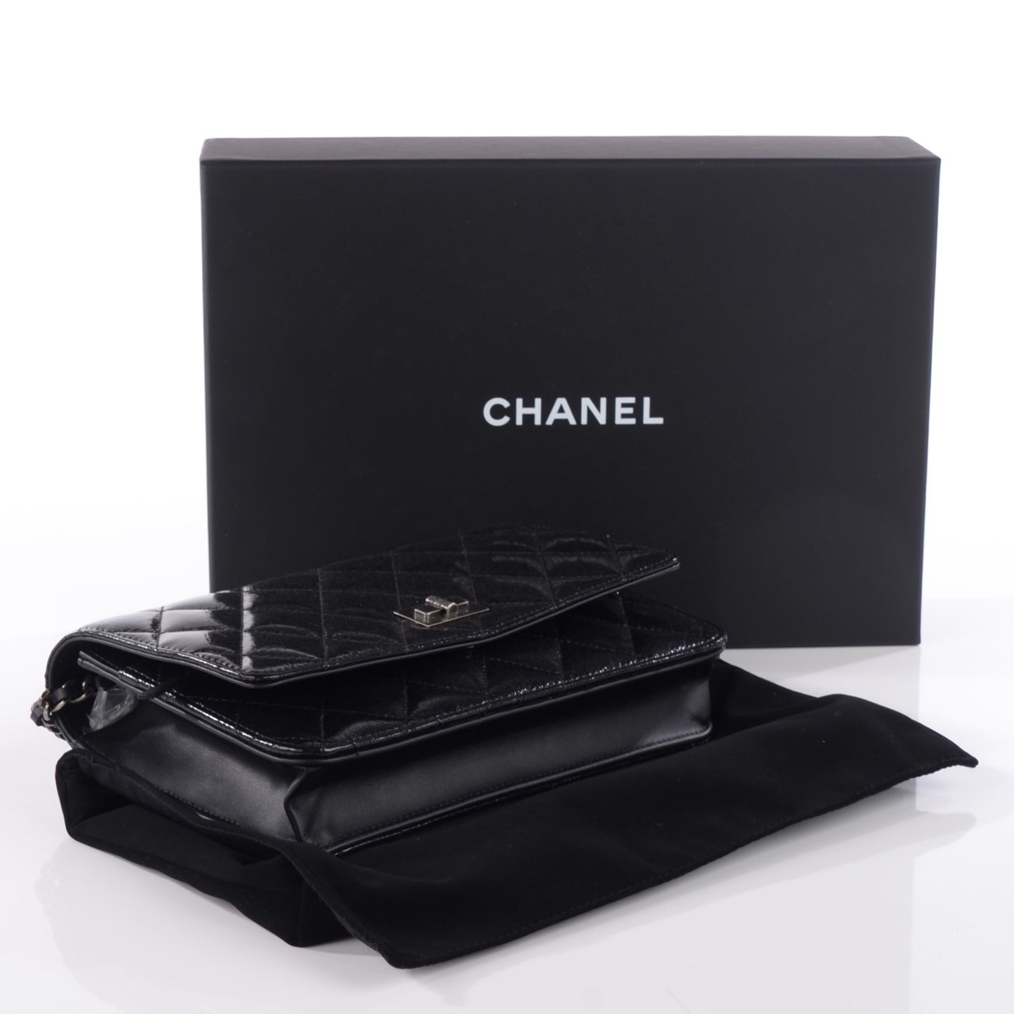 Distressed Patent Calfskin Quilted Reissue Wallet On Chain WOC Black