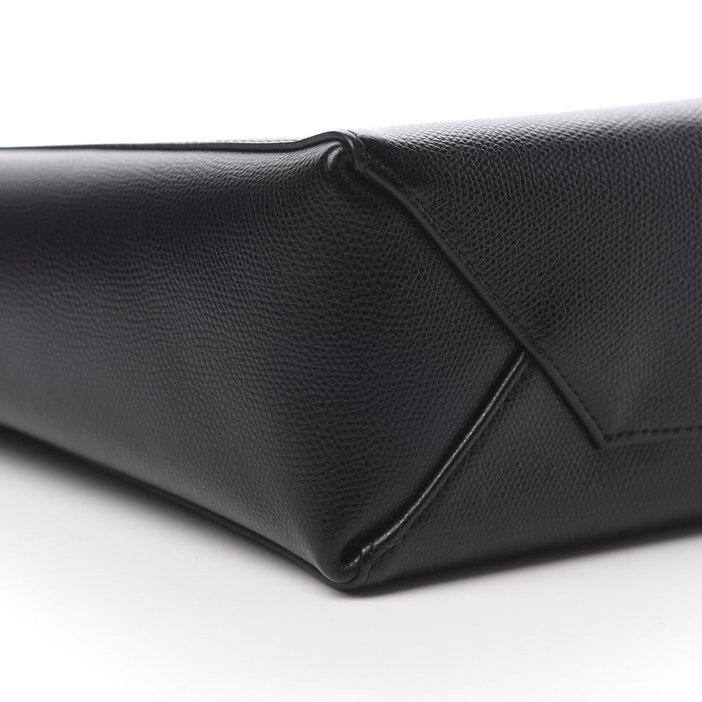 Grained Calfskin Small Vertical Cabas Black