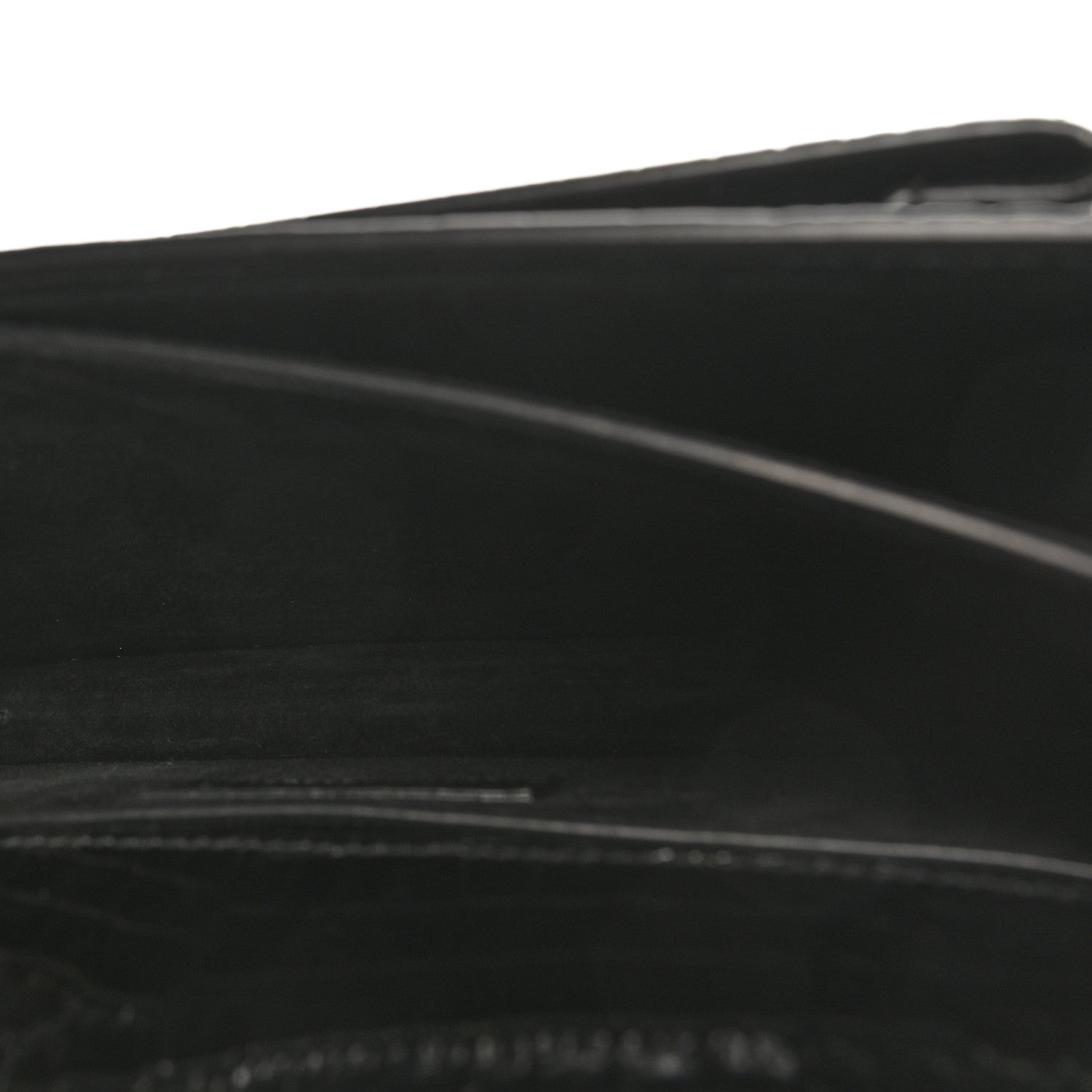 Saint Laurent Calfskin Crocodile Embossed Medium Monochrome Monogram Sunset Black 5 of 9