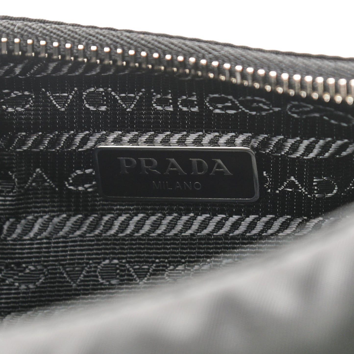 Nylon Re-Edition 2005 Shoulder Bag Black