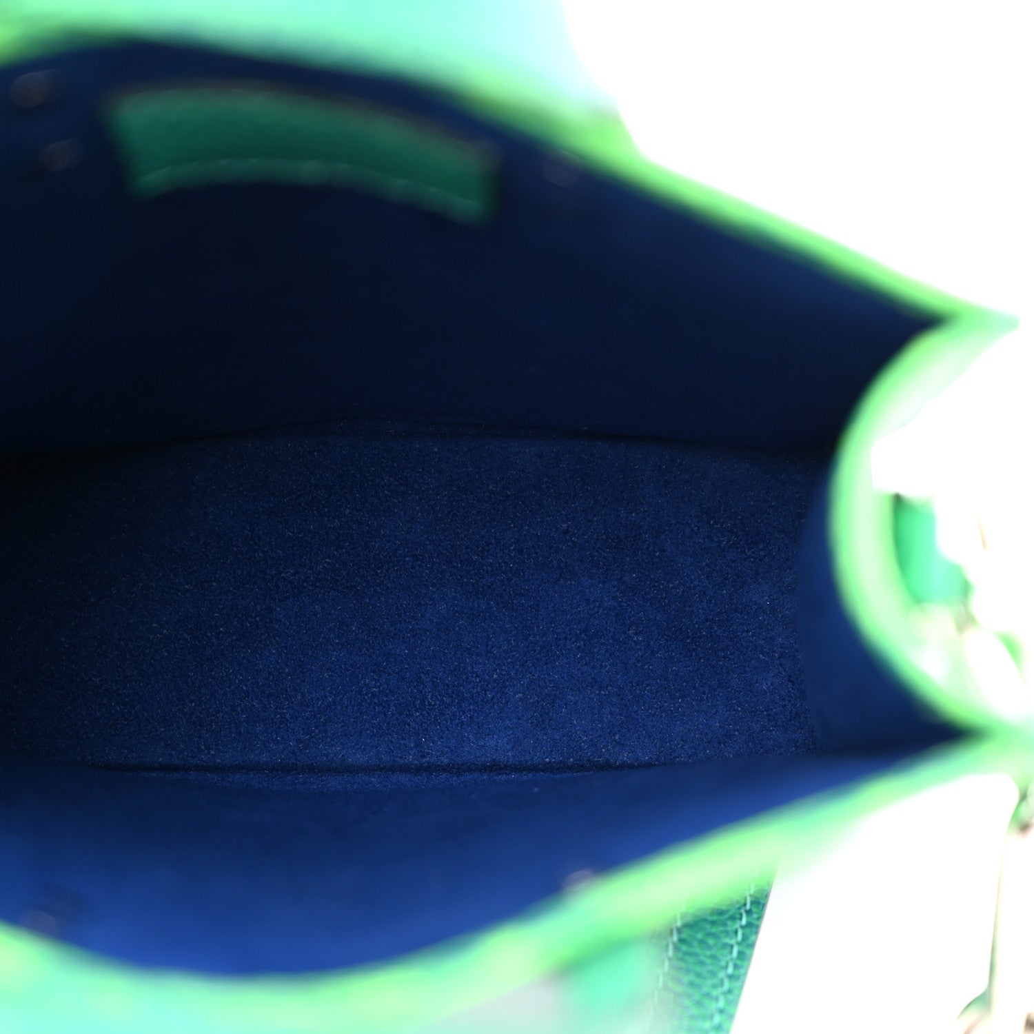 Louis Vuitton Taurillon Illusion Sac Plat XS Bleu Vert 5 of 9