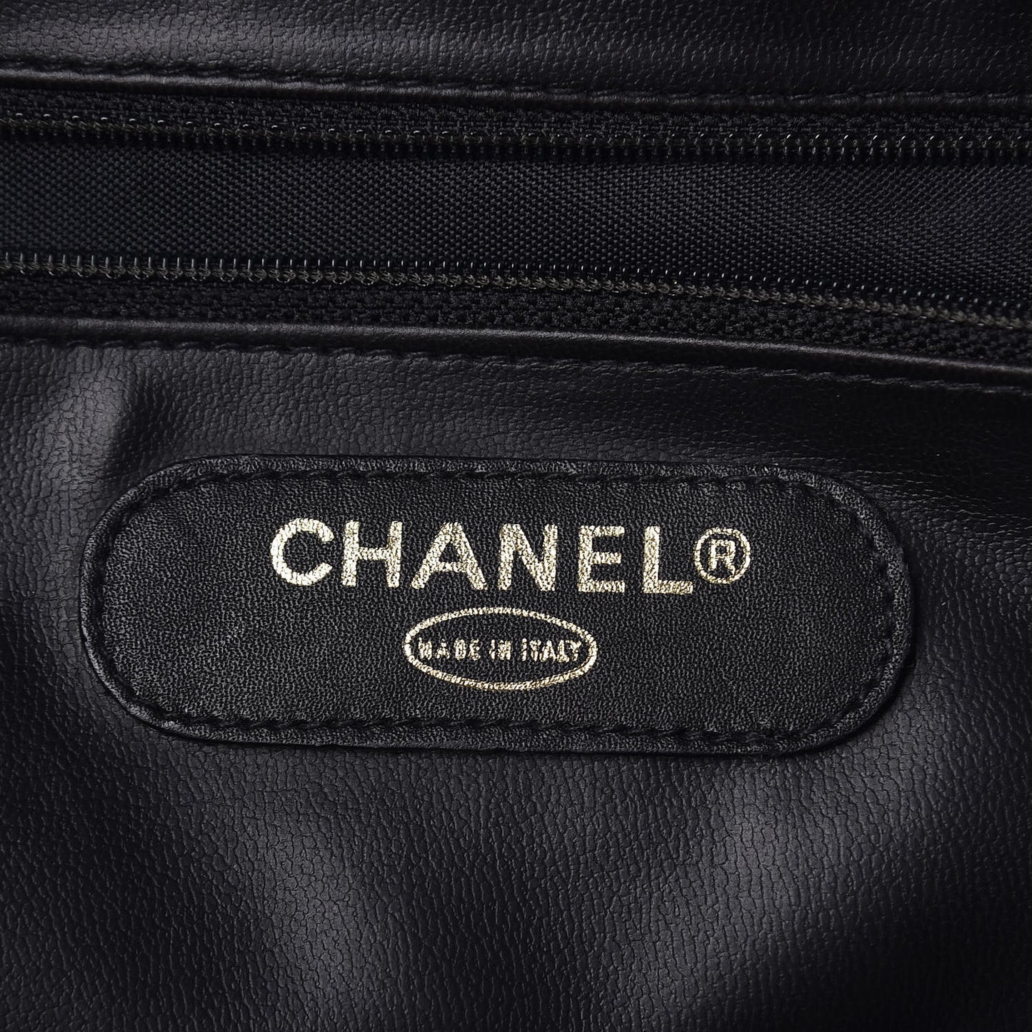 Calfskin Stitched XL Weekender Black