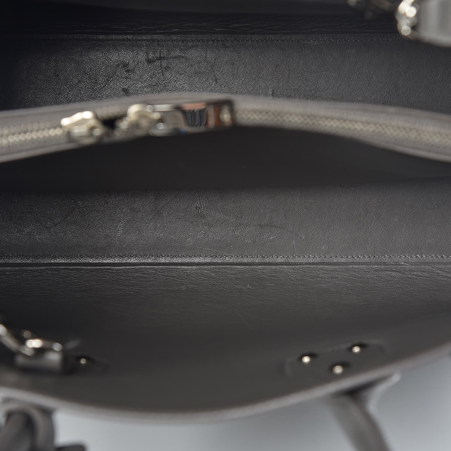 Saint Laurent Grained Calfskin Small Sac De Jour Fog 15 of 32