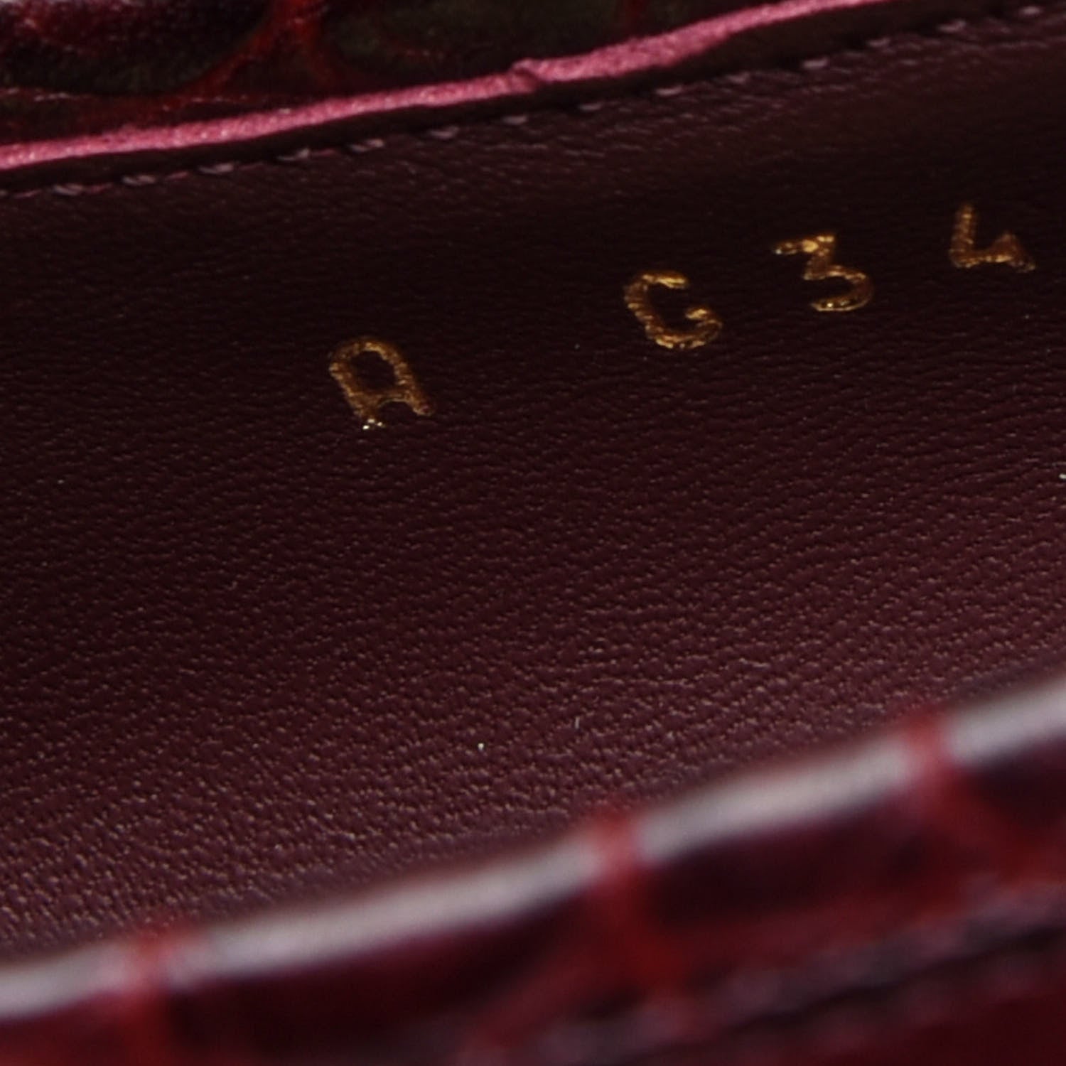 Chanel Crocodile Embossed Calfskin CC Chain Mocassin Loafers 38.5 Burgundy Black 10 of 12
