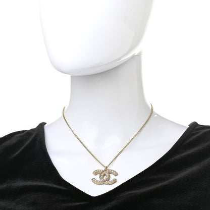 Chanel Pearl CC Pendant Necklace Gold 2 of 5