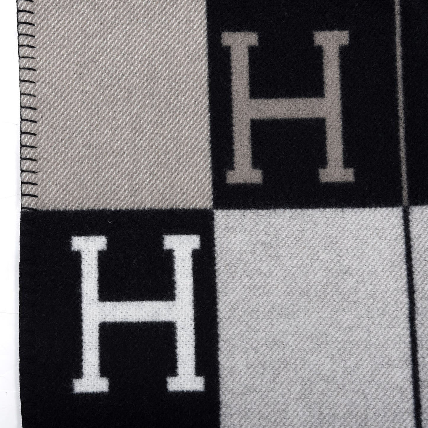 Wool Cashmere Avalon III Blanket Ecru Black