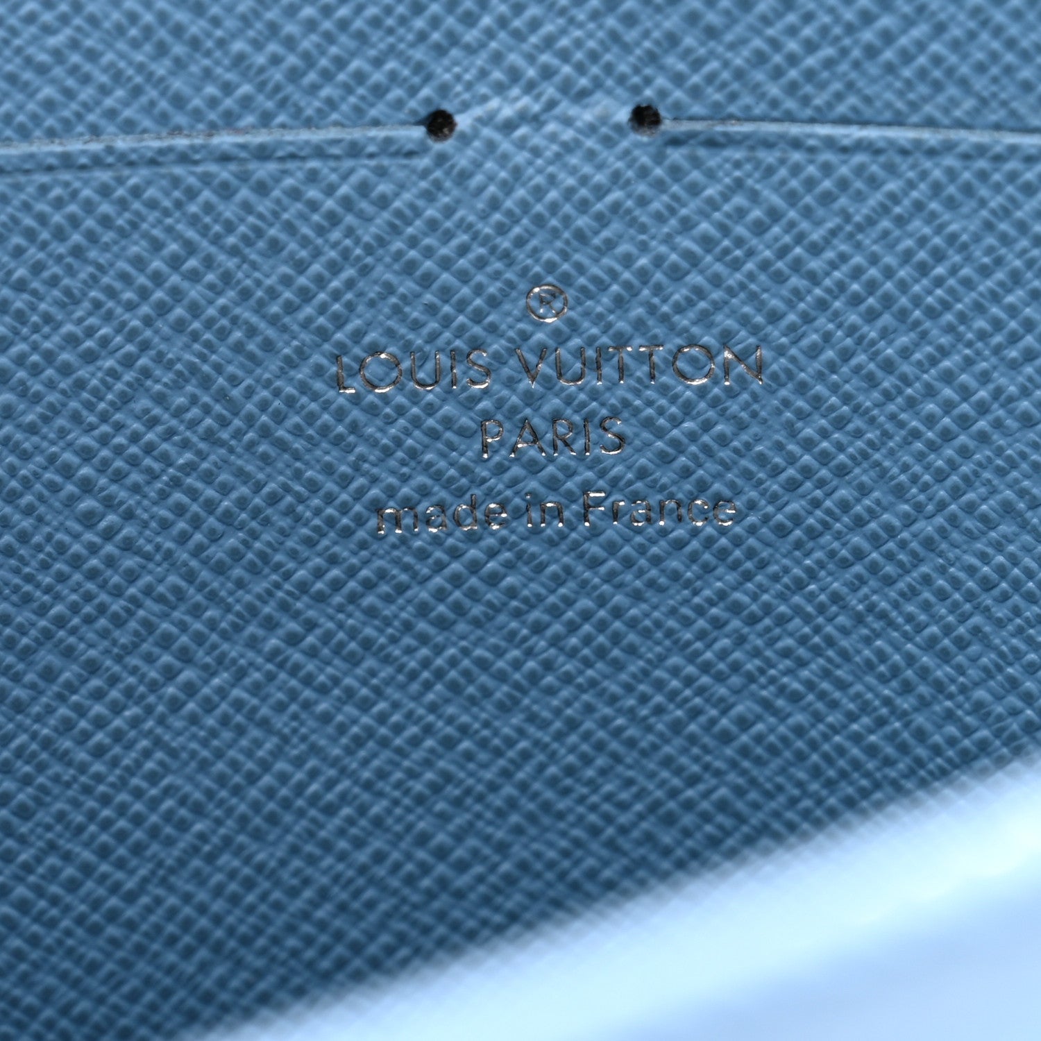 Louis Vuitton Taigarama Pochette Voyage MM Denim 6 of 7