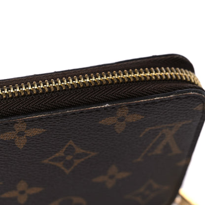 Louis Vuitton Monogram 2019 Christmas Animation Zippy Wallet 13 of 14