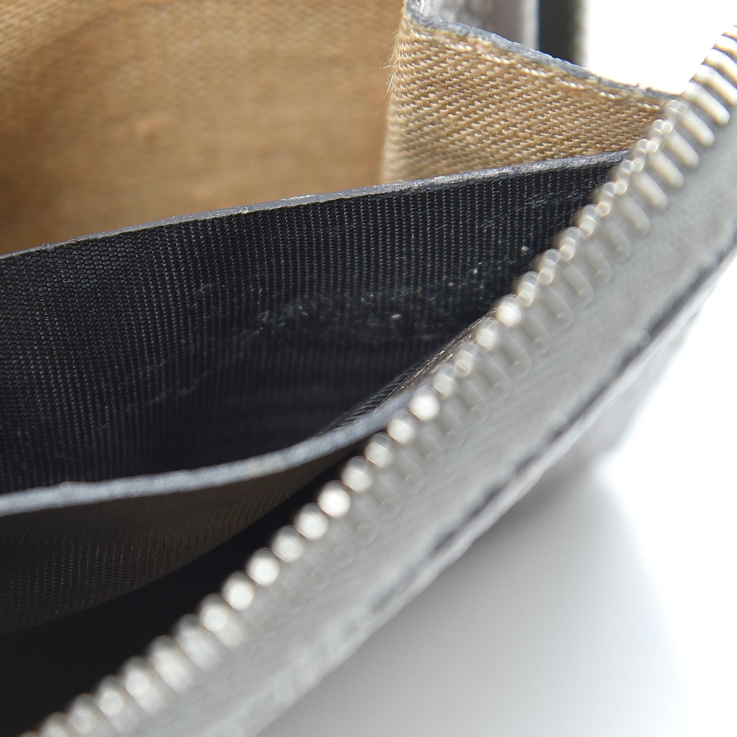 Cuoio Romano Selleria Zip Around Wallet Peltro