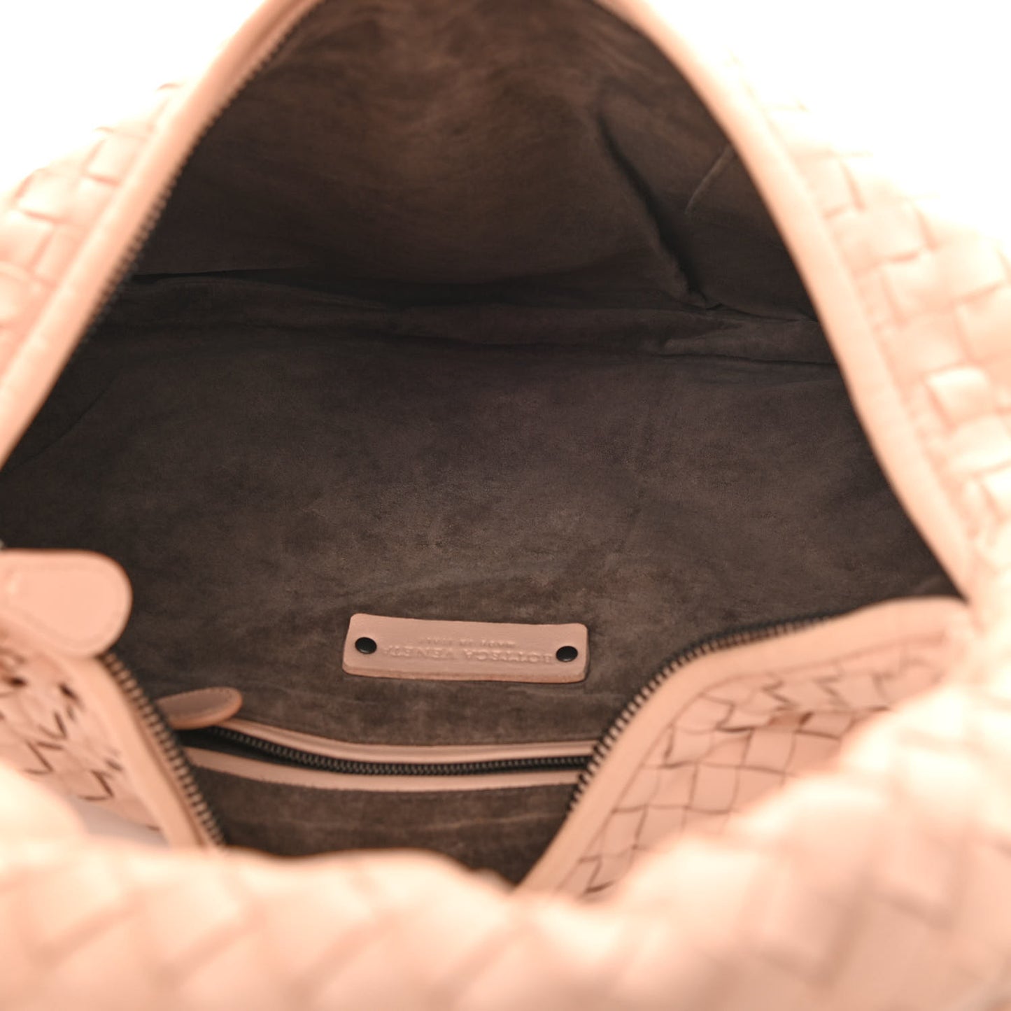 Nappa Intrecciato Medium Veneta Hobo Flamingo