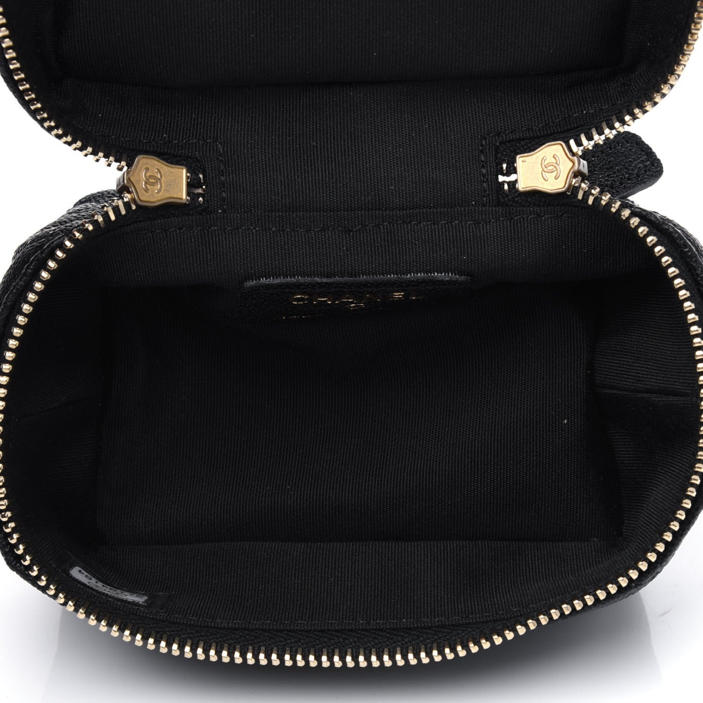 Caviar Quilted Mini Top Handle Vanity With Chain Black