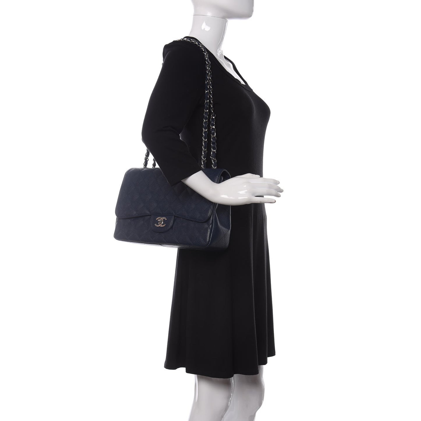 Caviar Quilted Jumbo Single Flap Navy