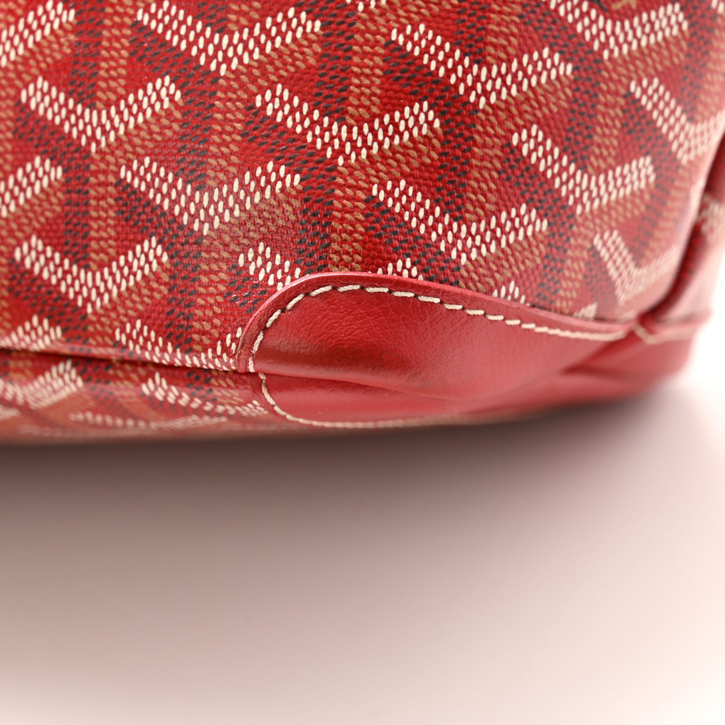 Goyardine Artois PM Red