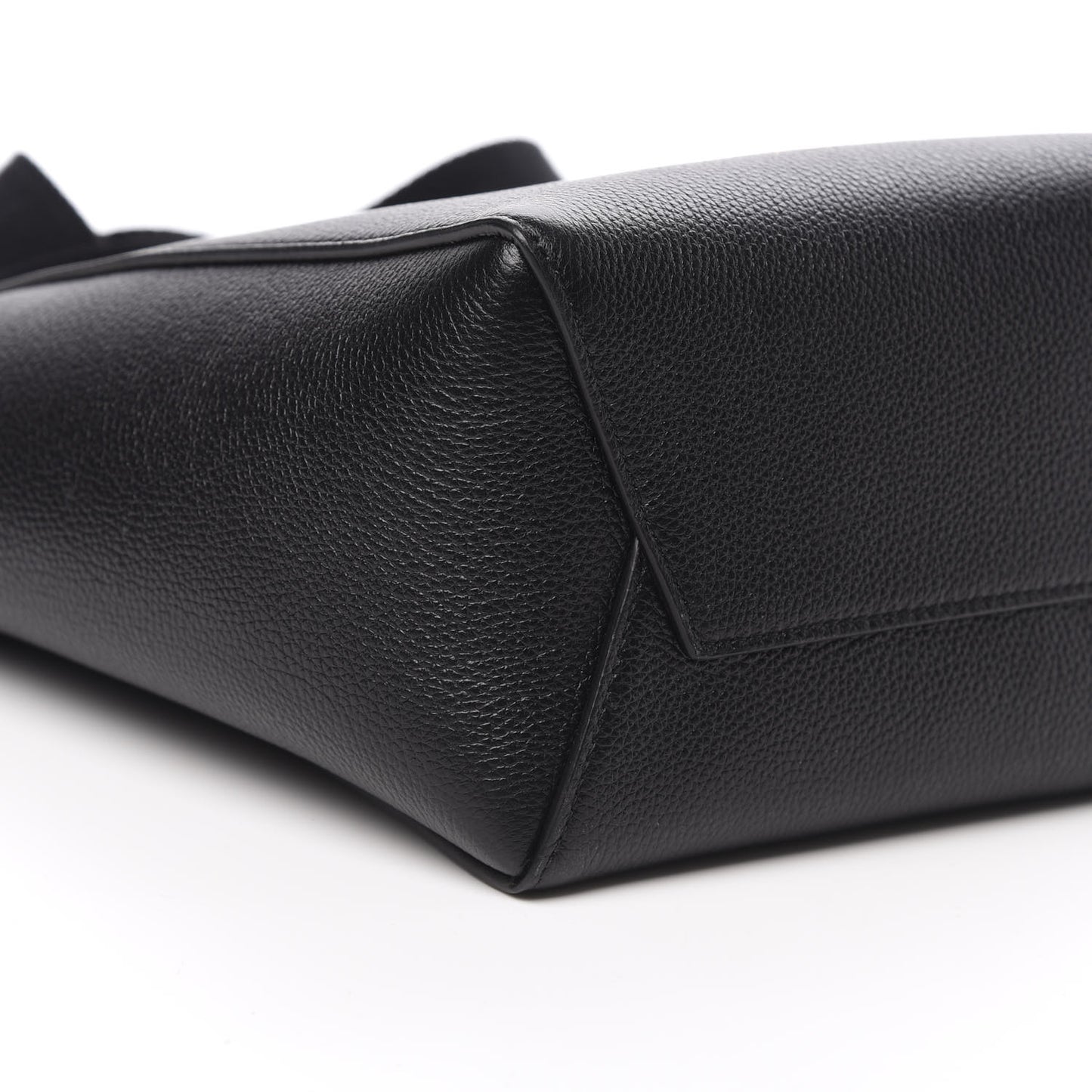 Soft Grained Calfskin Small Sangle Bucket Bag Black