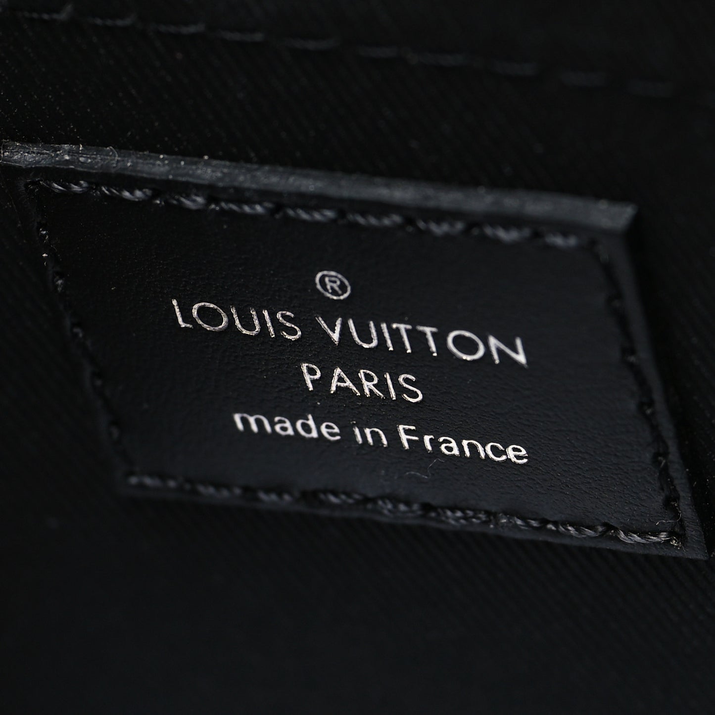 Damier Graphite Standing Pouch