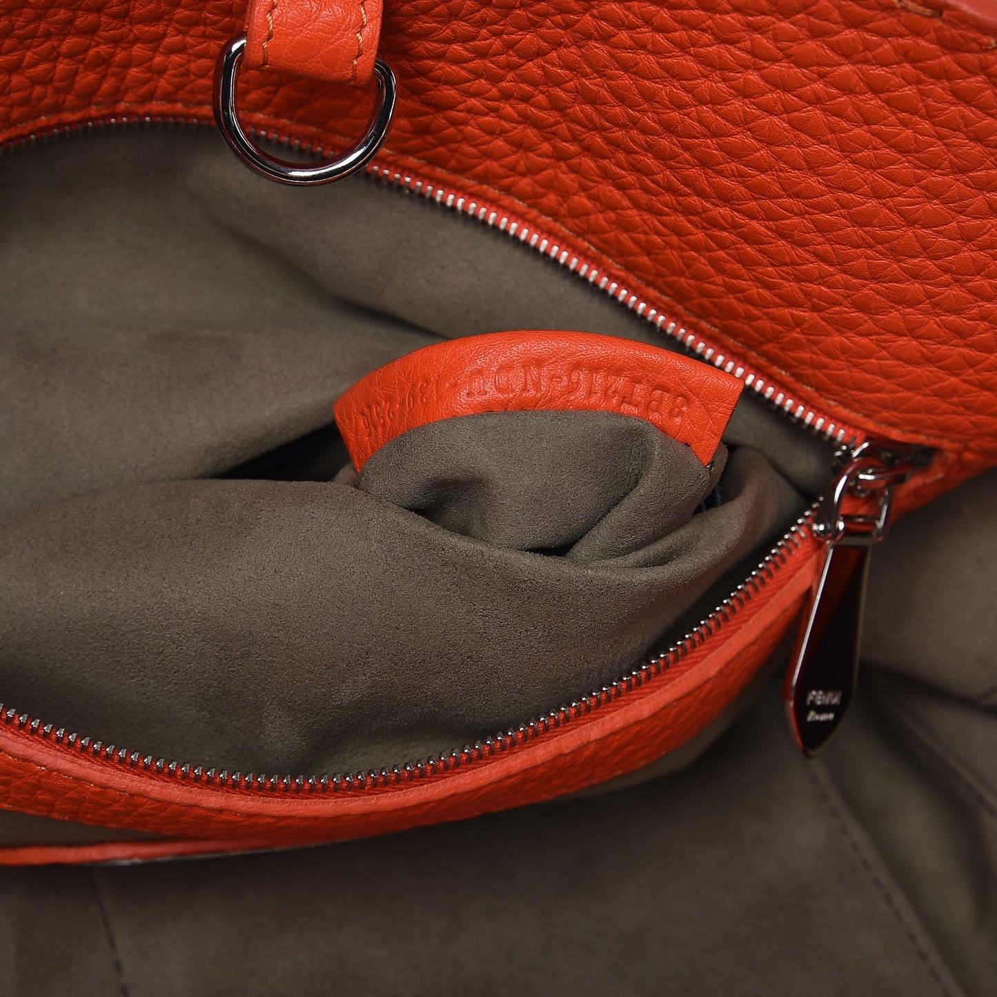 Cuoio Romano Selleria Large Anna Bucket Bag Arancio