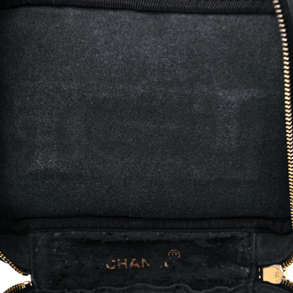 Chanel Caviar CC Vanity Cosmetic Case Black 11 of 16