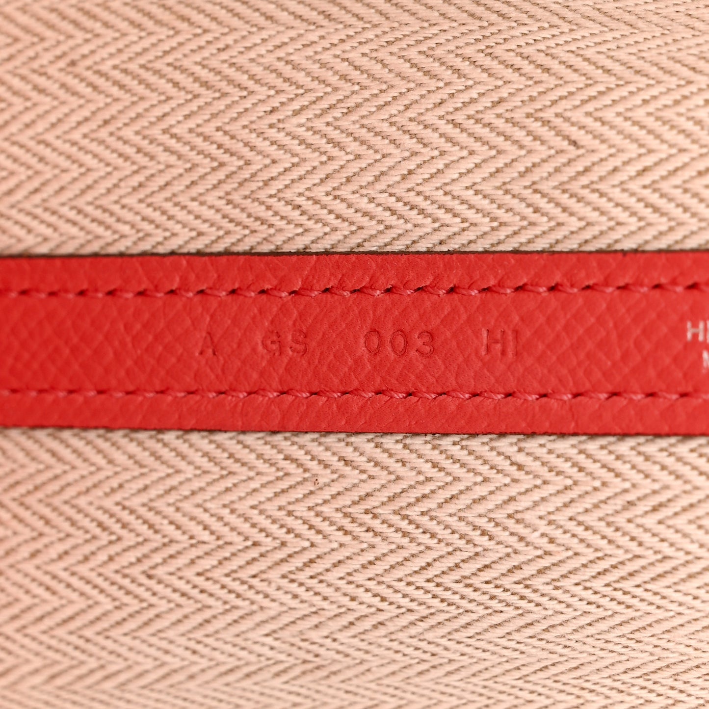 Epsom Garden Party 36 MM Rouge Tomate