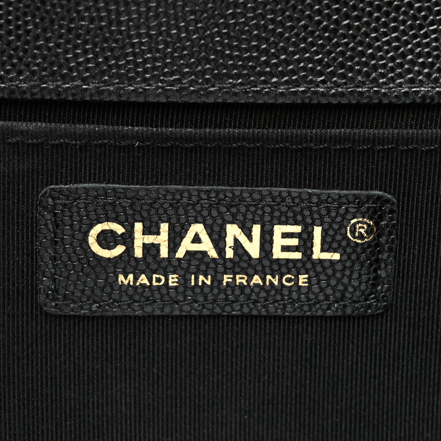 Caviar Quilted Medium Boy Flap Black