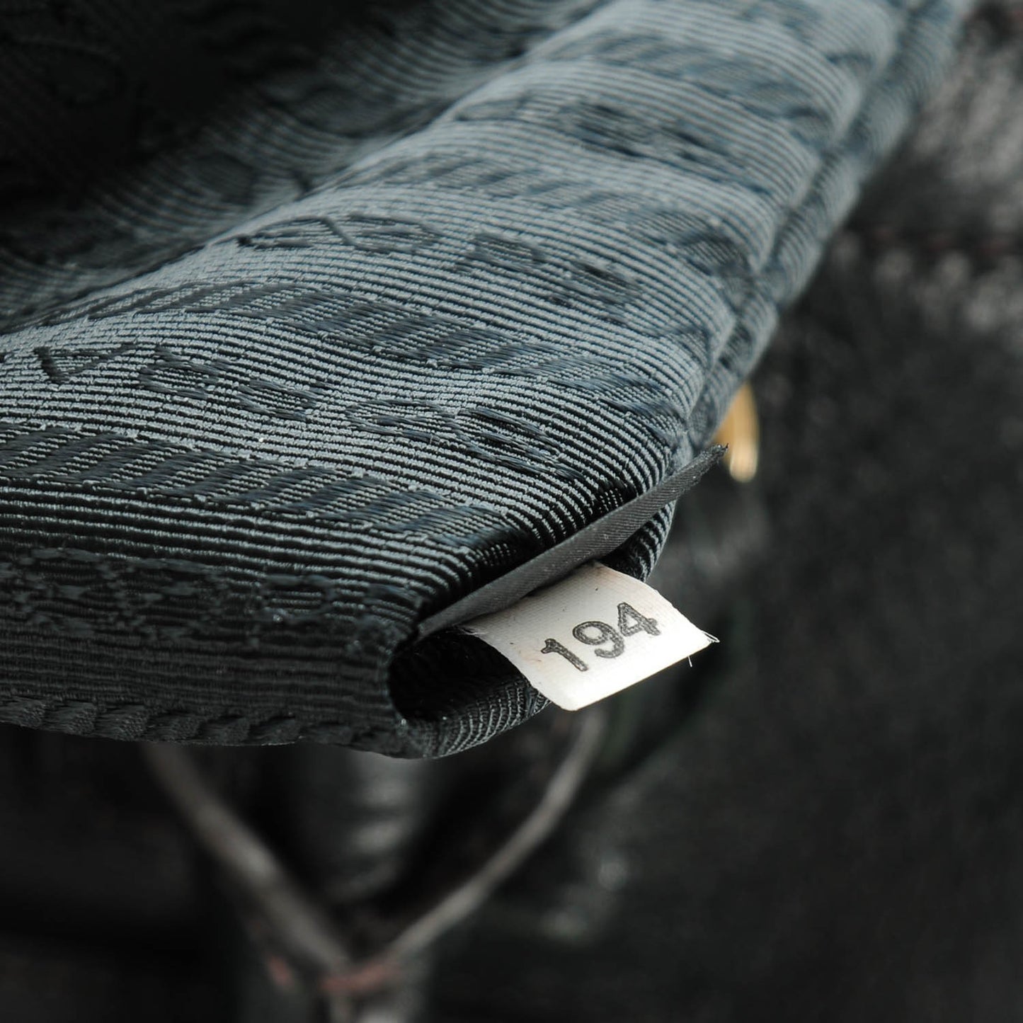 Deerskin Zipper Detail Tote Black