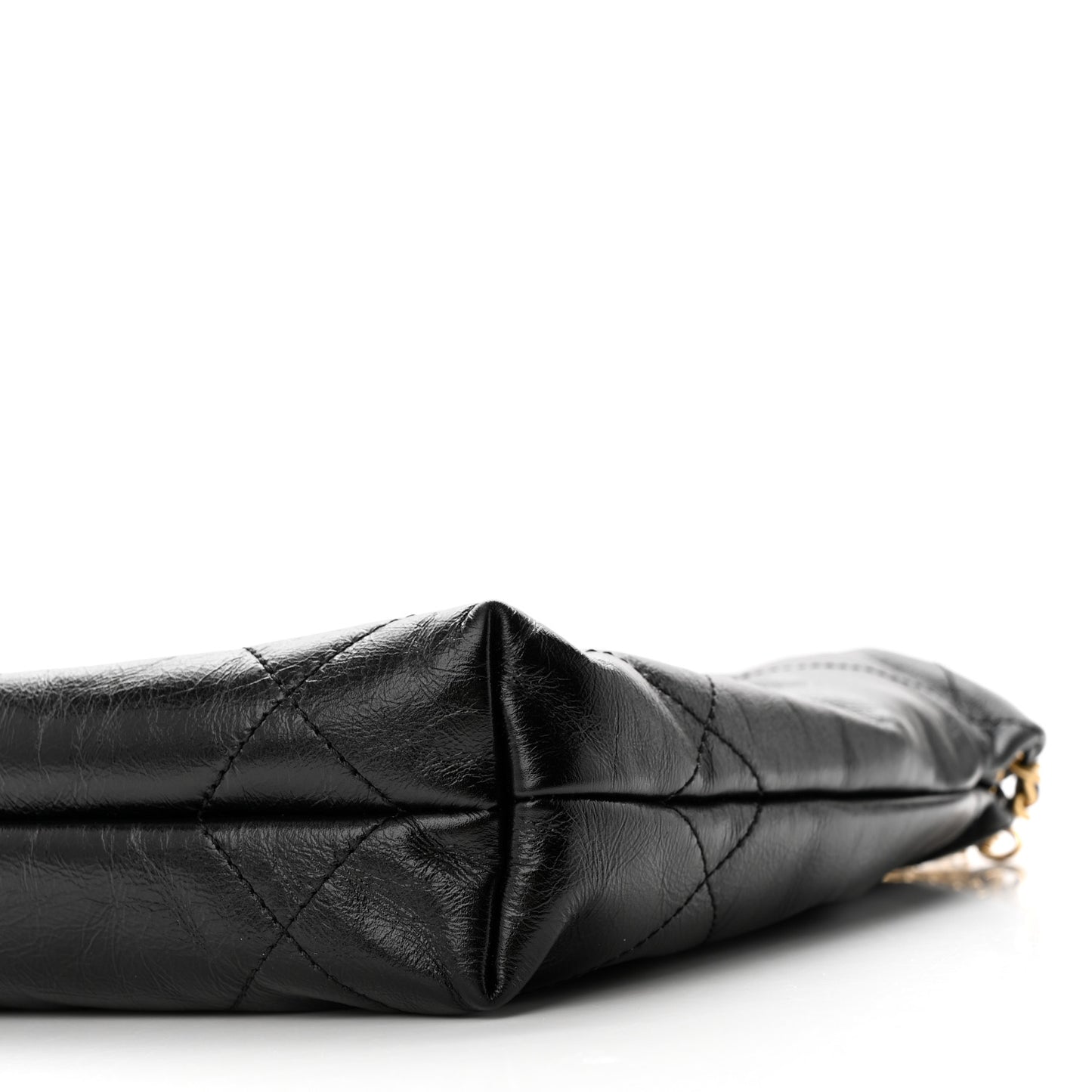 Shiny Crumpled Calfskin Quilted Pearl Mini Chanel 22 Black