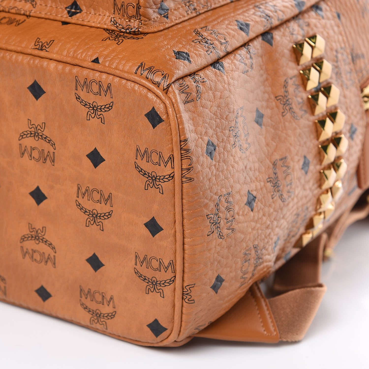 MCM Visetos Medium Side Studs Stark Backpack Cognac 7 of 10