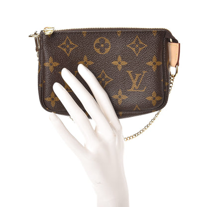 Louis Vuitton Monogram Mini Pochette Accessories 2 of 8