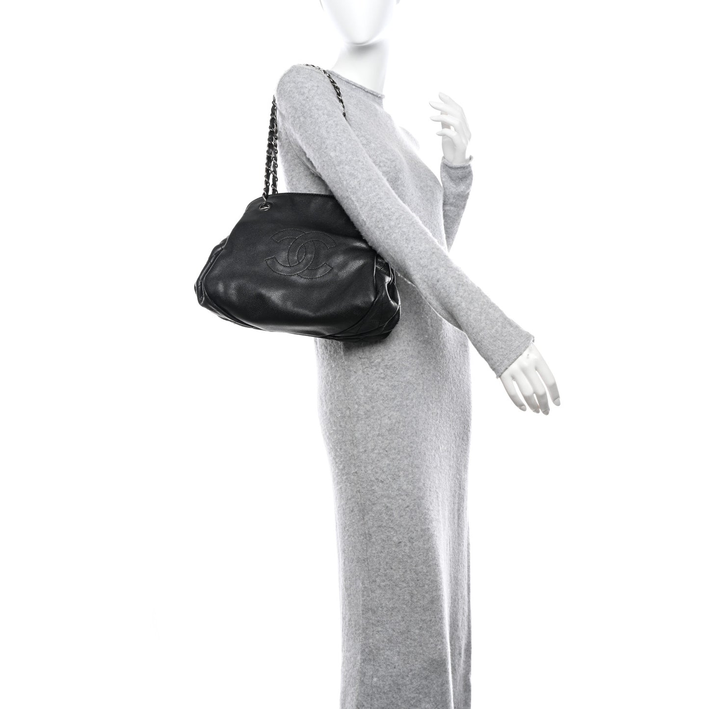 Caviar 31 CC Shoulder Bag Black