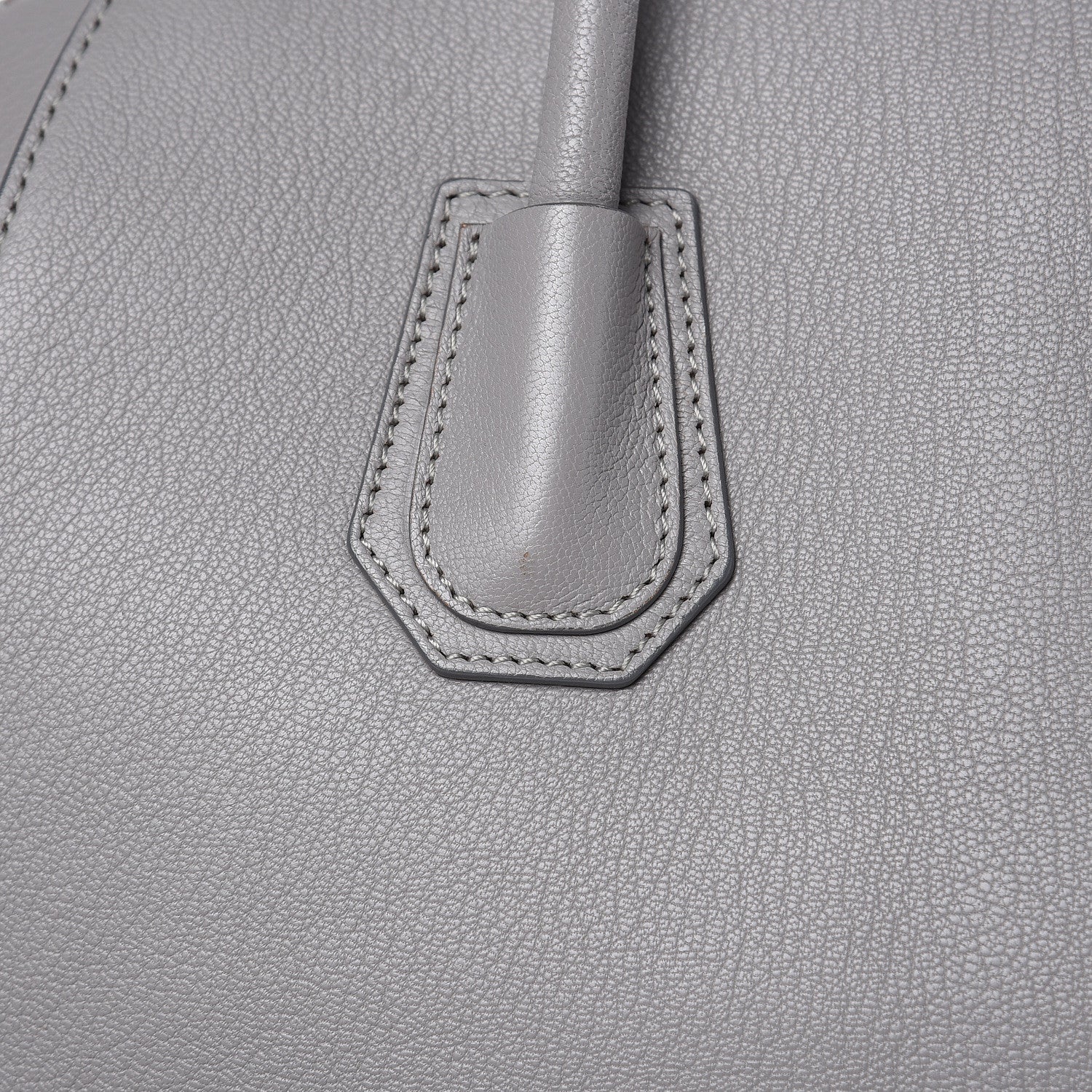 Givenchy Sugar Goatskin Medium Antigona Pearl Grey 15 of 15
