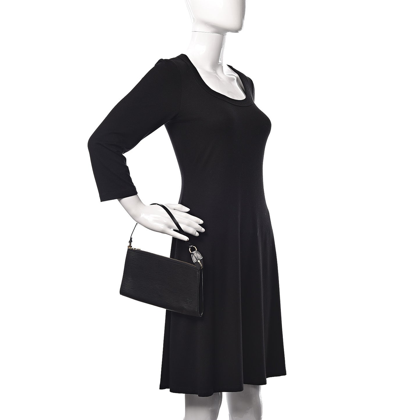 Epi Pochette Accessories 24 Black
