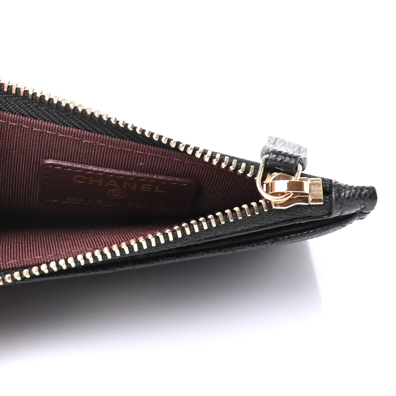 Caviar Quilted CC Zip Card Holder Black