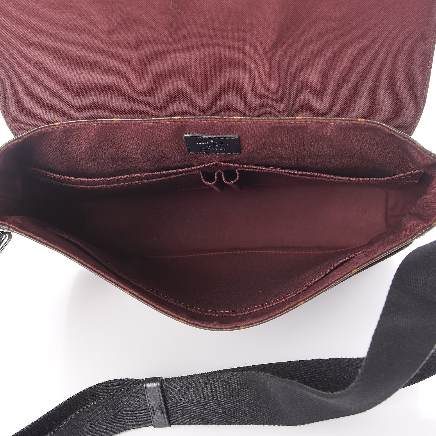 Louis Vuitton Monogram Macassar District MM 5 of 8
