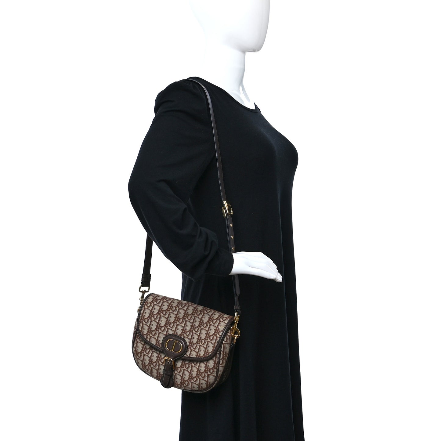 Oblique Medium Bobby Flap Brown