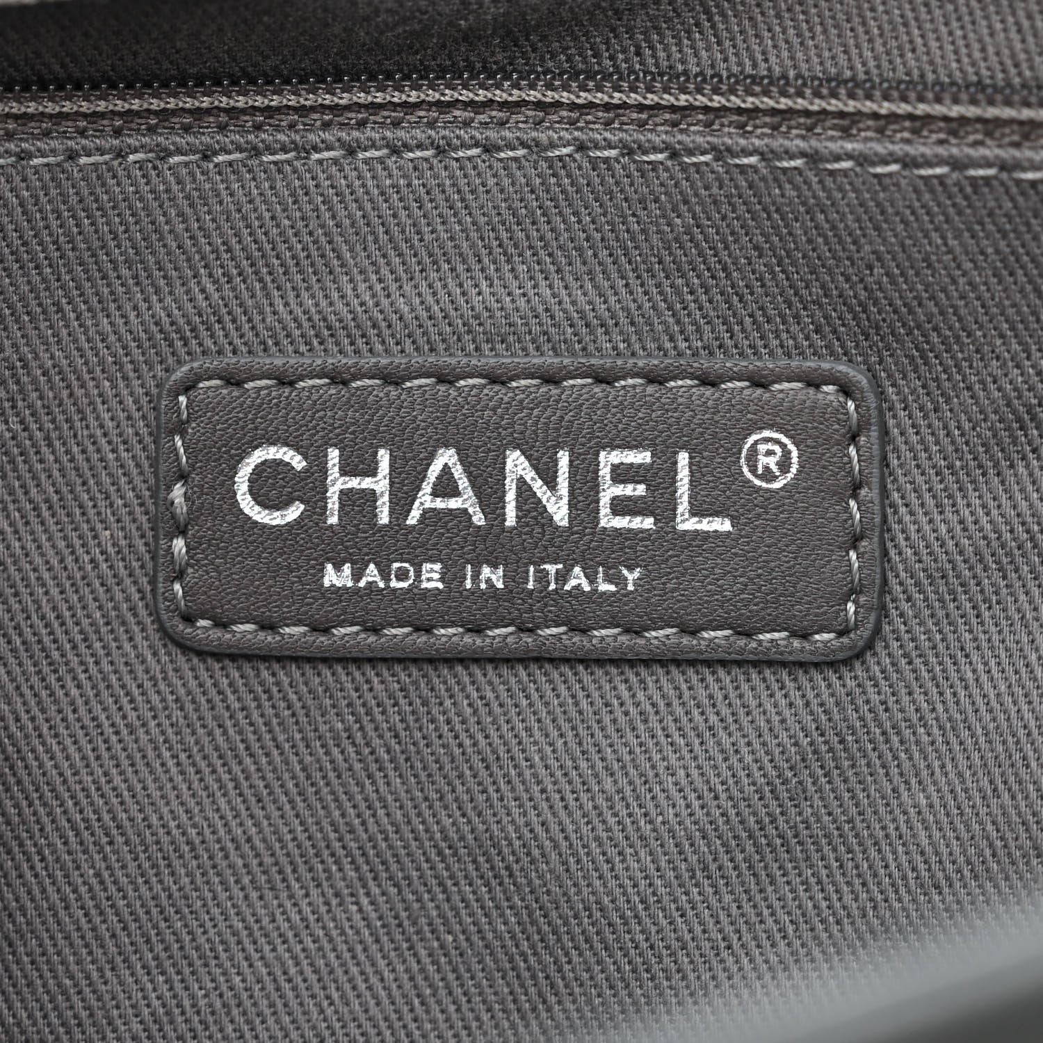 Chanel Iridescent Calfskin Glint Flap Black 6 of 12