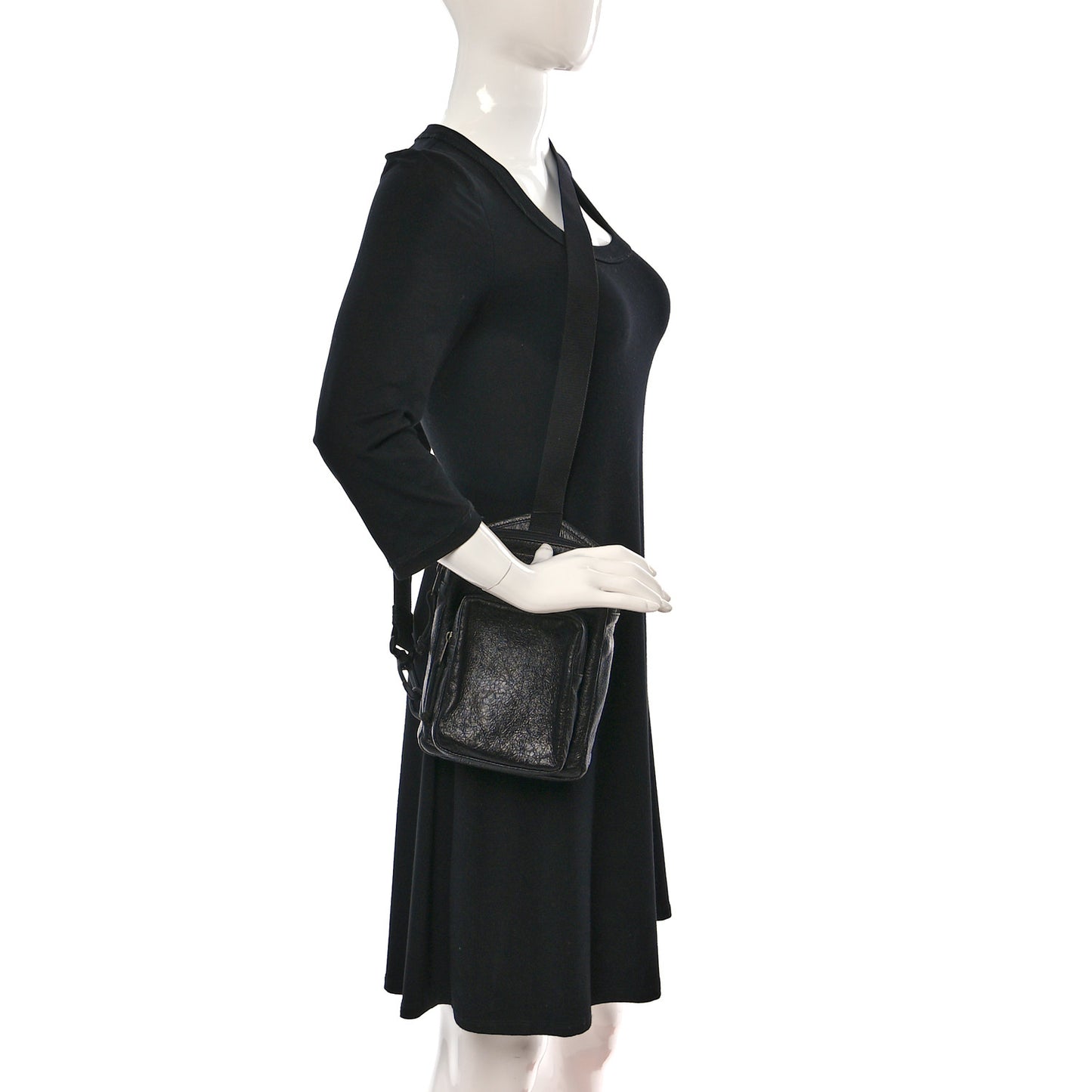 Agneau Explorer Crossbody Black