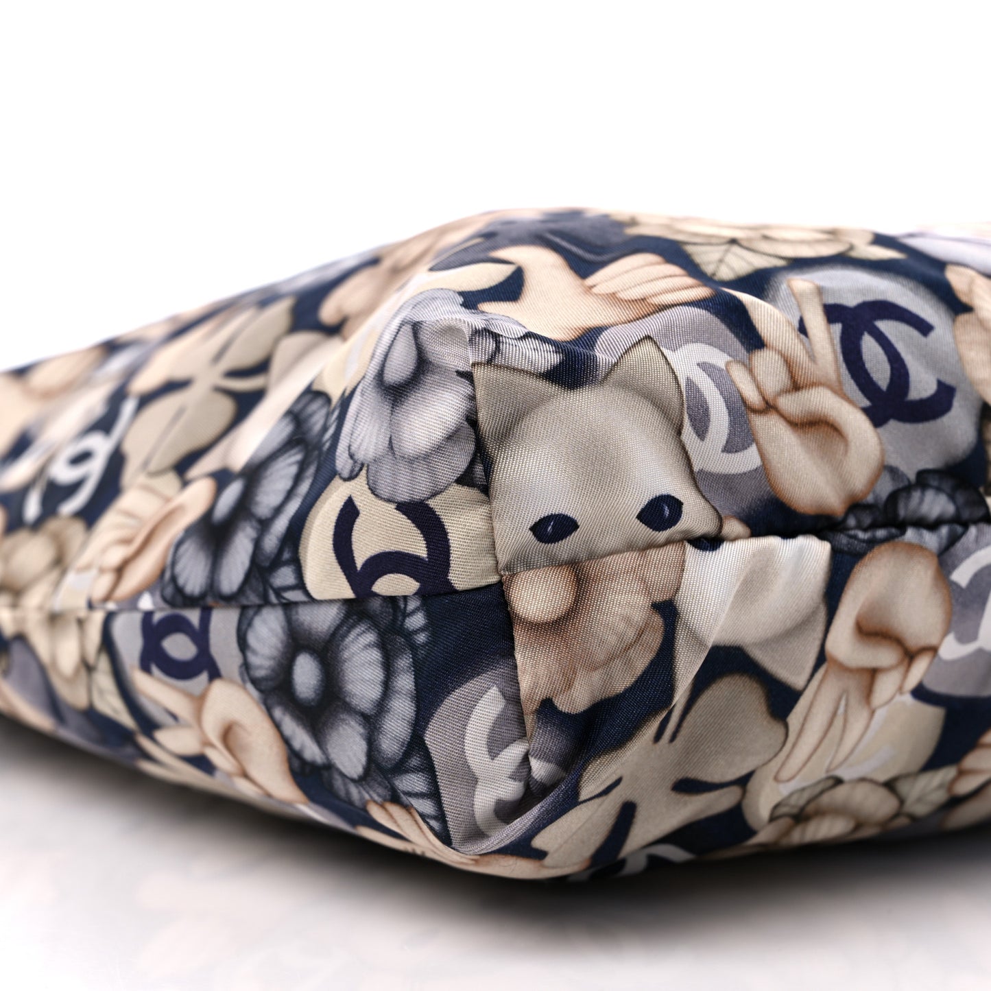 Nylon Cat Emoticon Tote Navy Gold