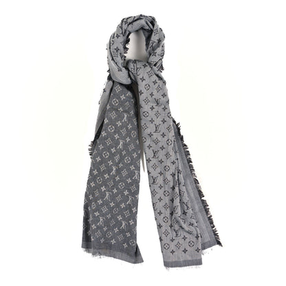 Louis Vuitton Cotton Monogram Essential Stole Gris 1 of 3