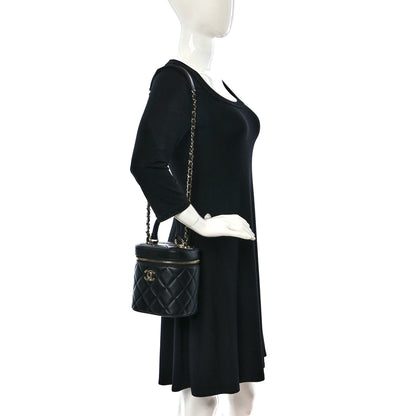 Chanel Lambskin Quilted Trendy Vanity Case Black 2 of 10
