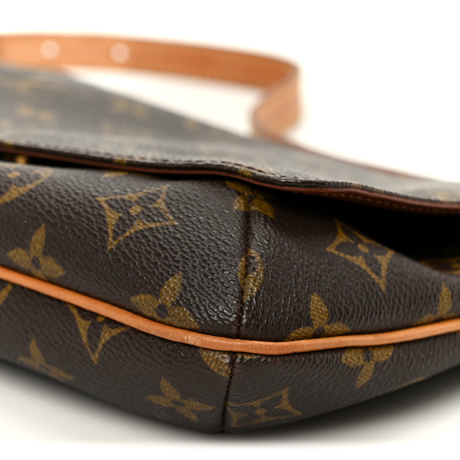 Louis Vuitton Monogram Musette Tango 10 of 10