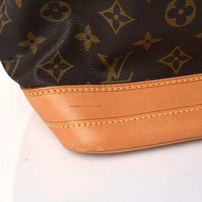 Louis Vuitton Monogram Noe 15 of 26