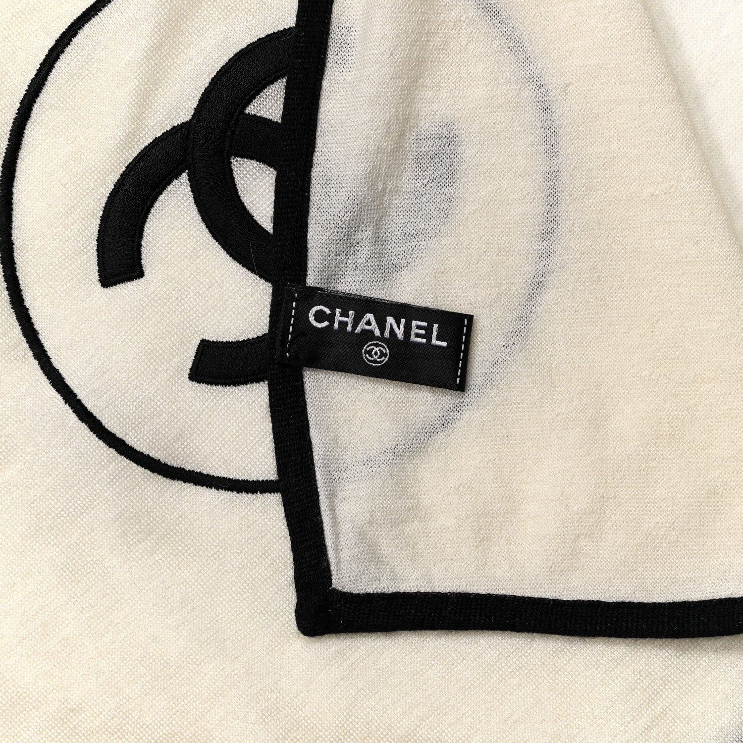 Chanel Cashmere Silk CC Scarf White Black 4 of 4