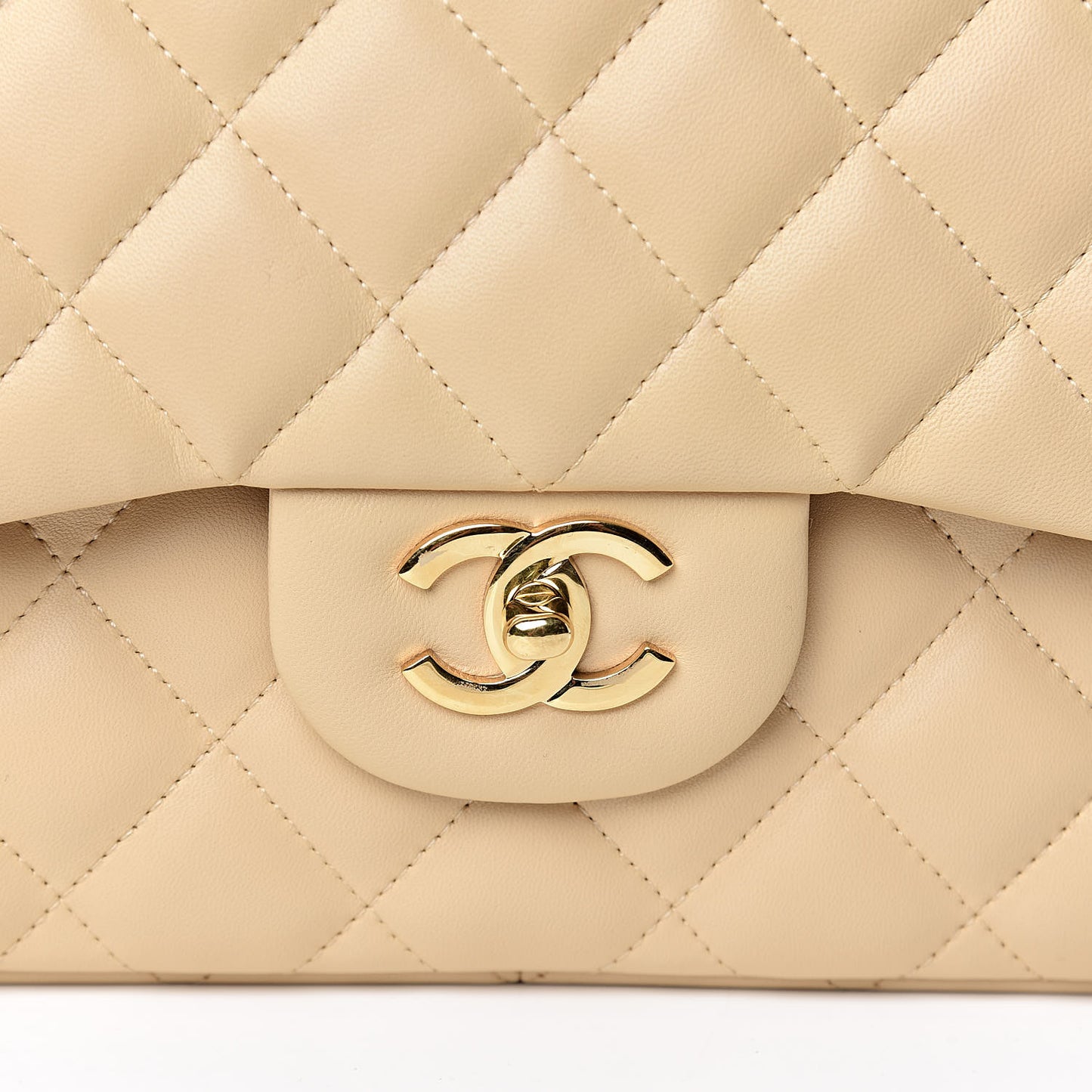 Lambskin Quilted Jumbo Double Flap Beige Clair