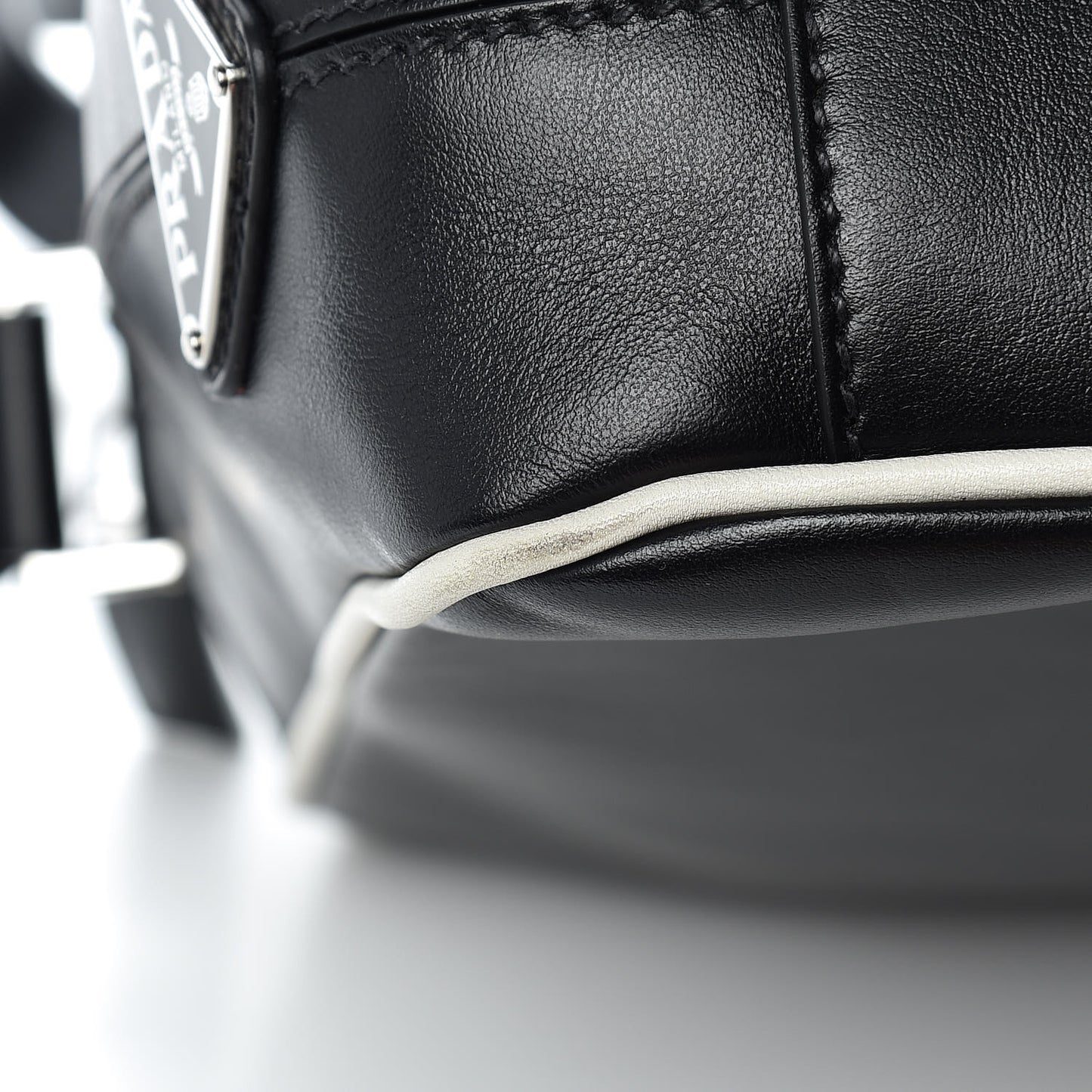 Vitello Bi-Color Crossbody Black Talco