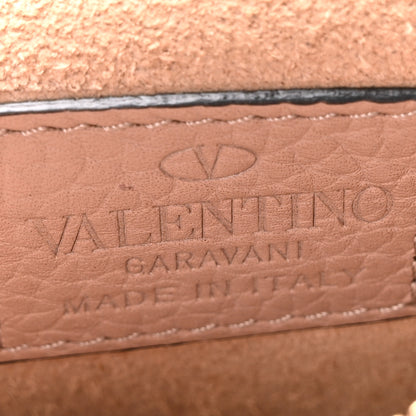 Valentino Garavani Pebbled Calfskin Rockstud Wallet On Chain Poudre 6 of 9