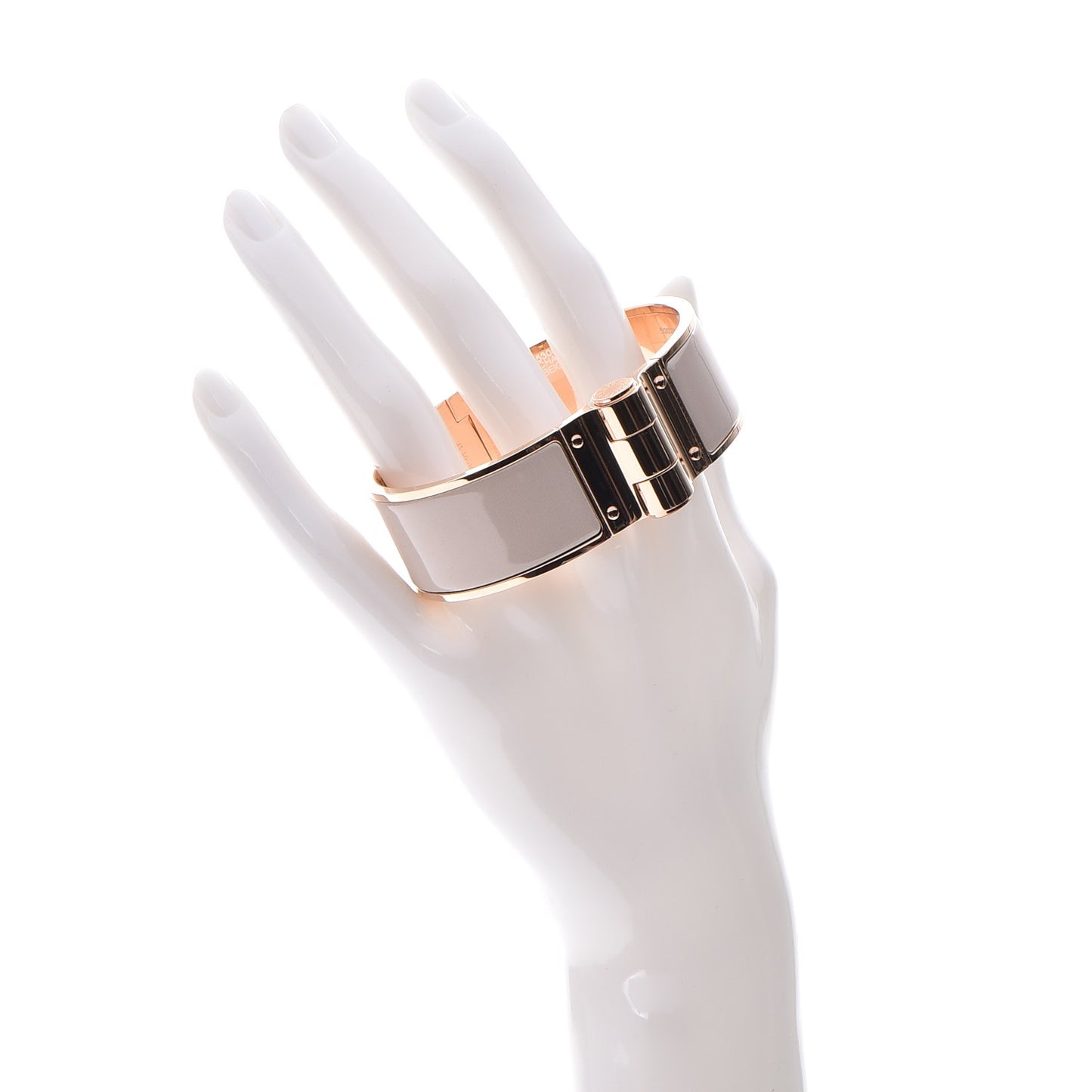 Enamel Charniere Uni Wide Hinged Bracelet M Beige Rose